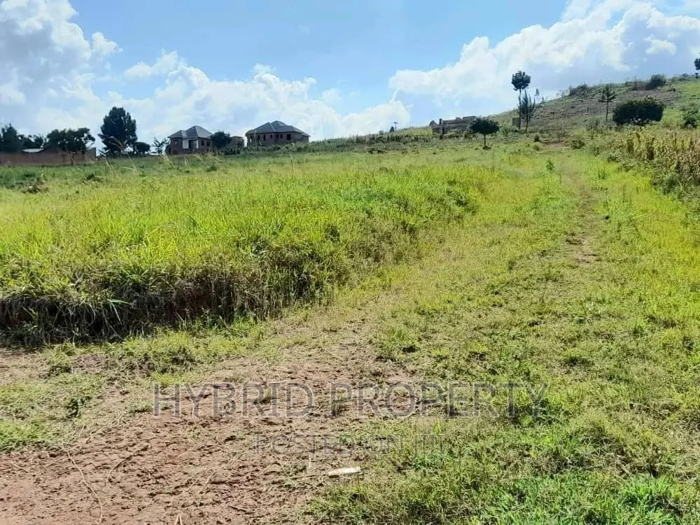 Prime Plots for Sale at Gayaza~Nkoowe [Wakiso]~Hoima Road.