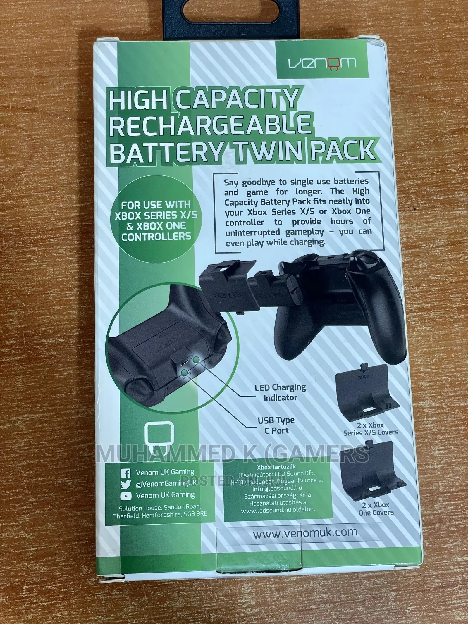 Venom Xbox Batteries (Black )