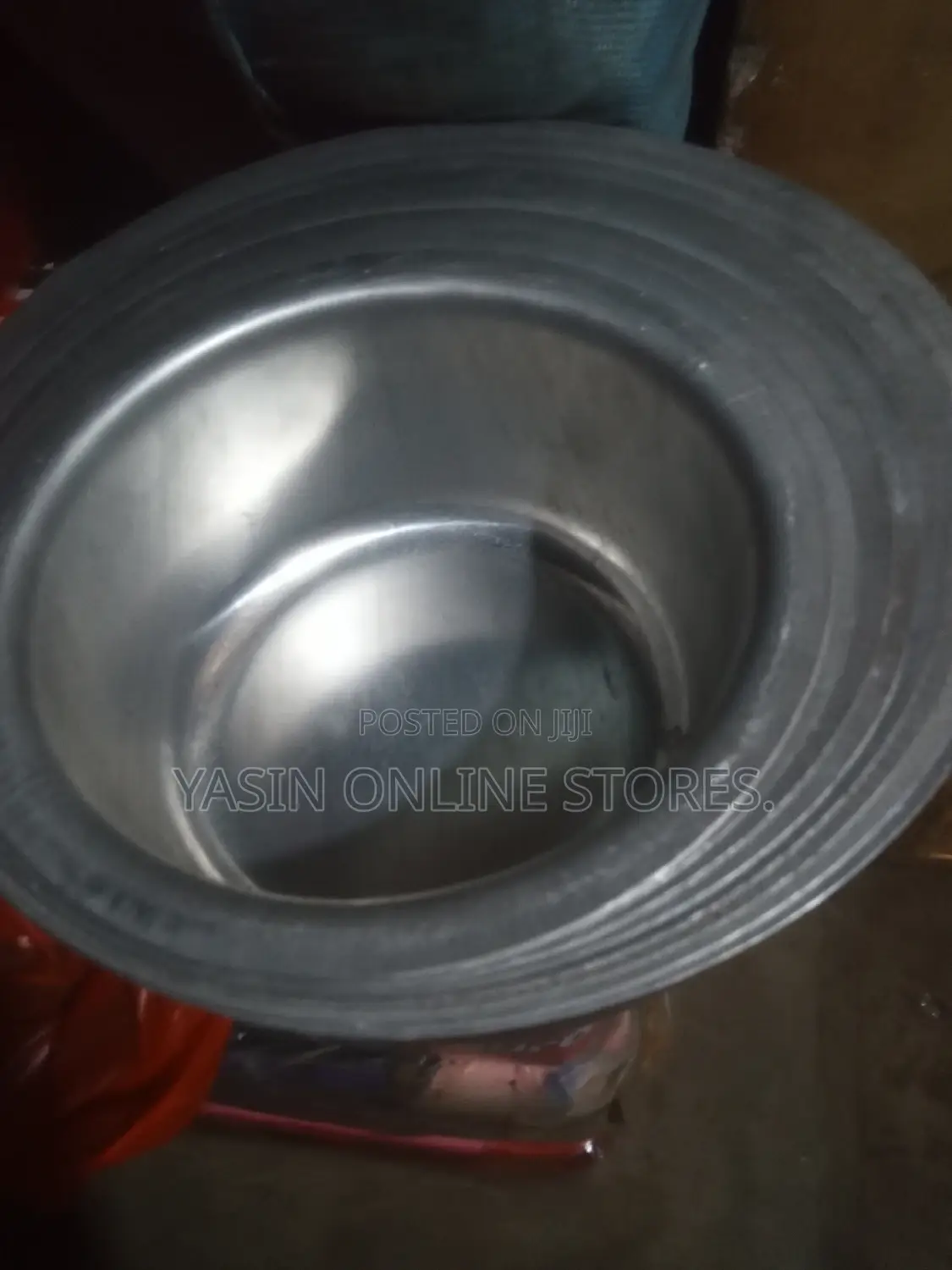 Saucepans 8piece.