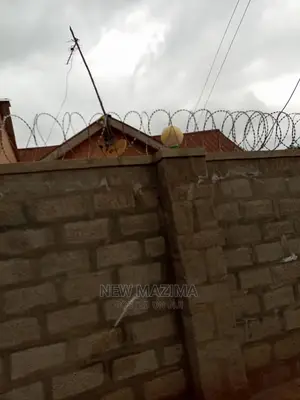 3bdrm House in Salaama Munyonyo Rd, Central Division for Sale