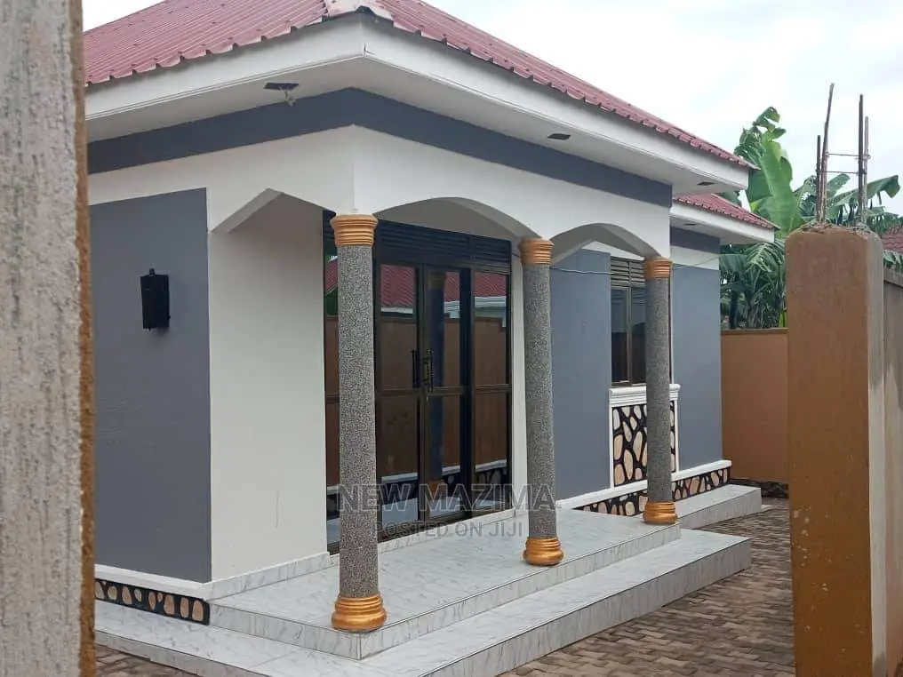 3bdrm House in Mpererwe Kabaganda, Central Division for Sale