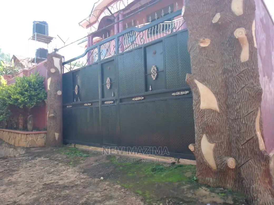 5bdrm Maisonette in Munyonyo Heights, Central Division for Rent