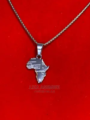 Men’S Simple Necklaces Available
