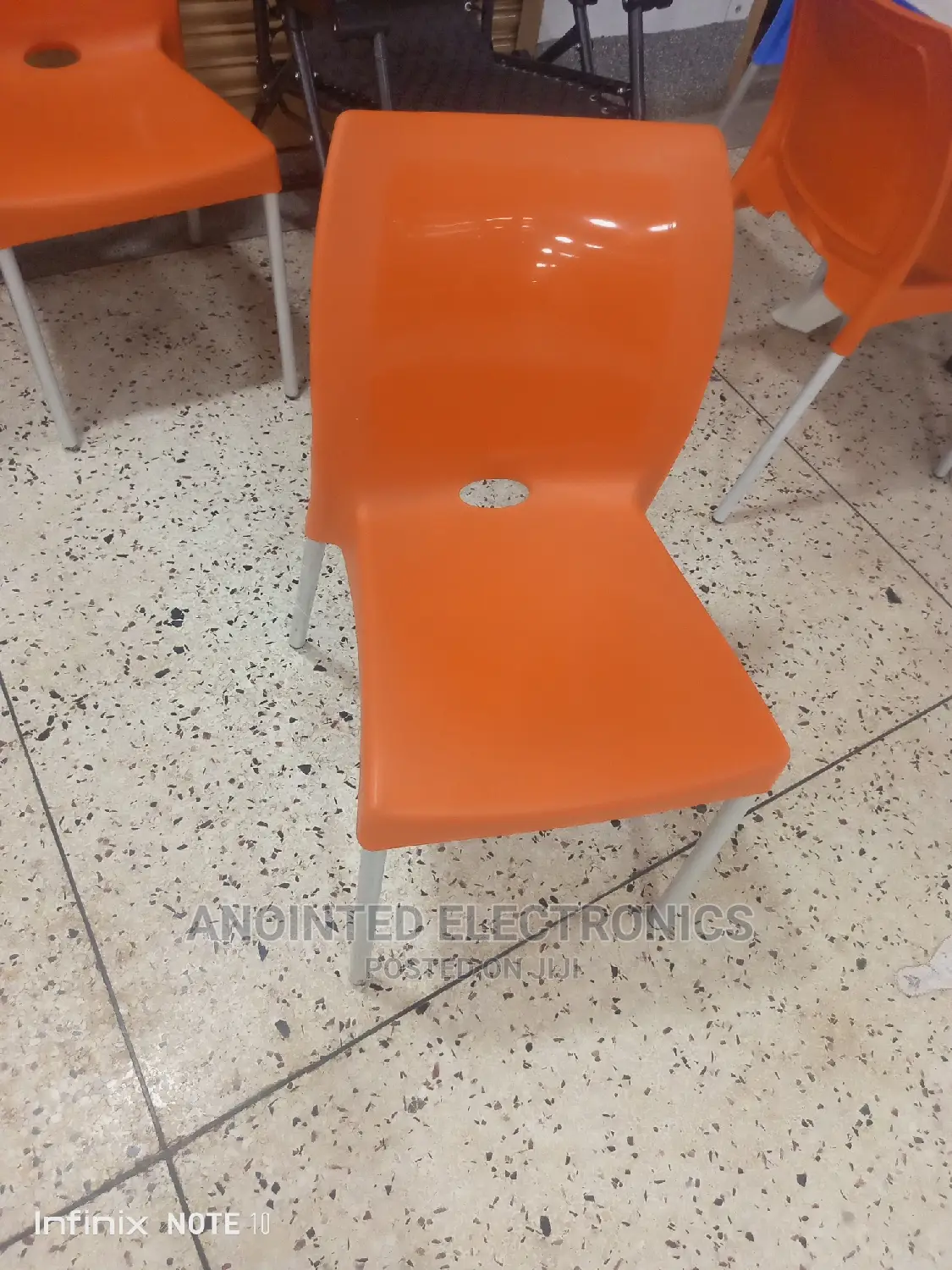Plastic Chairs Armless