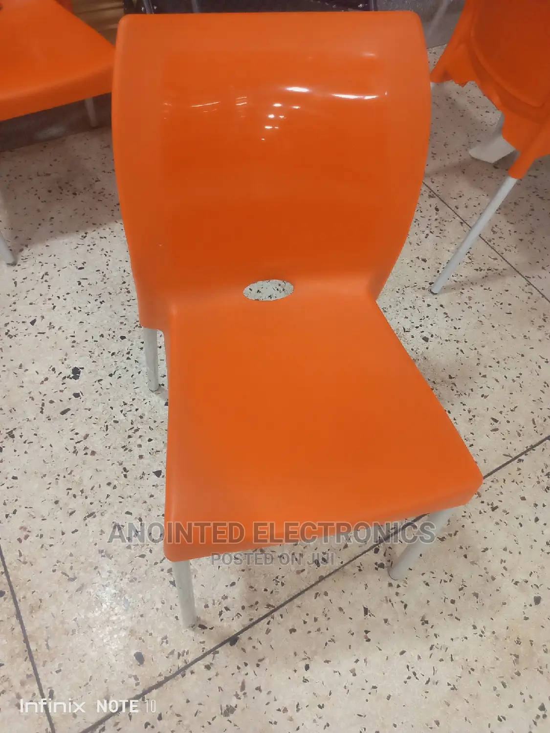 Plastic Chairs Armless