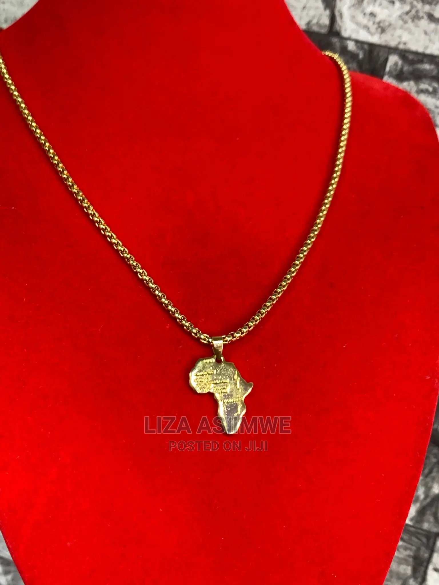 Simple Men’S Necklaces Available