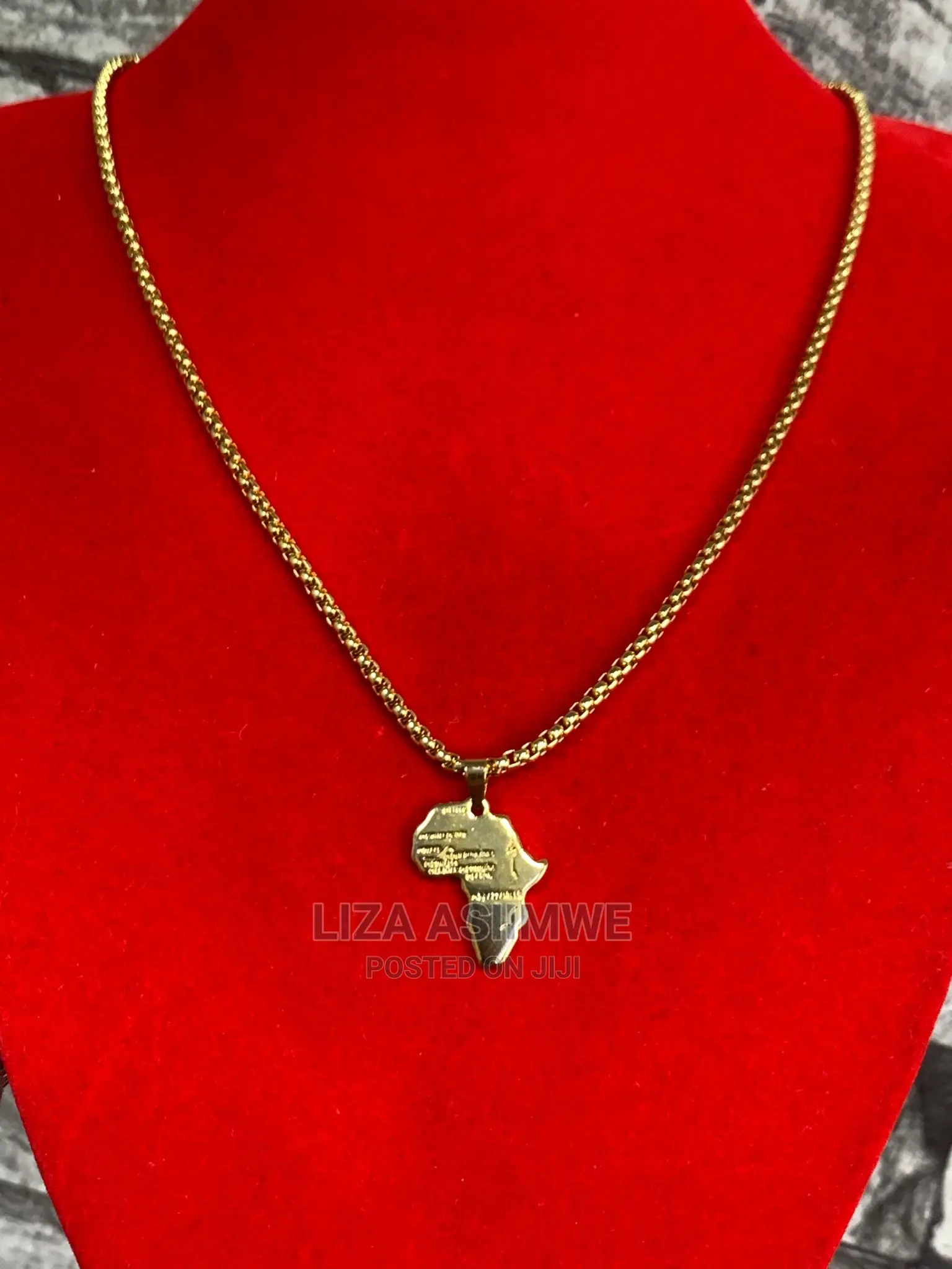 Simple Men’S Necklaces Available