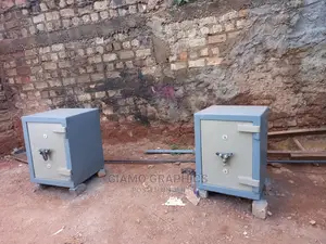 Medium Double Lock Safe