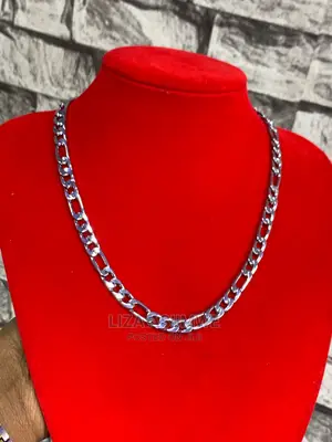 Men’S Chains/Necklaces Available