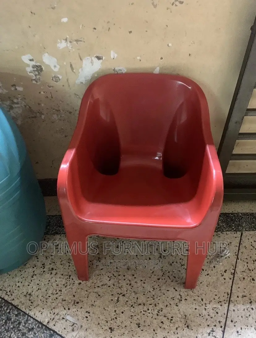 Plastic Chair (Sofa)