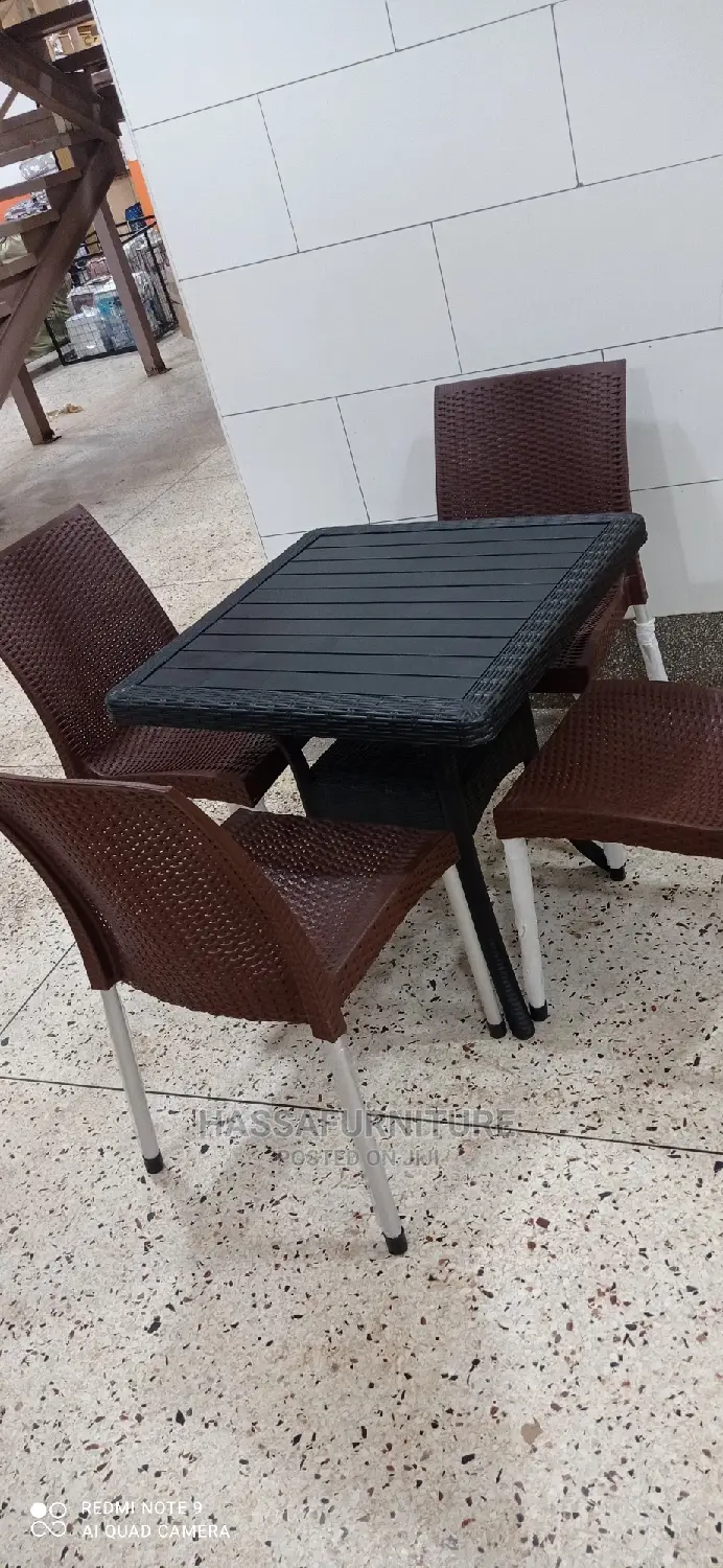 4seatets Restaurant Set