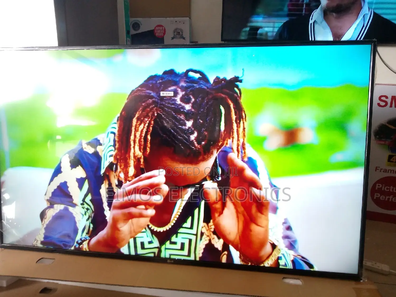 65" Lg Smart Tv