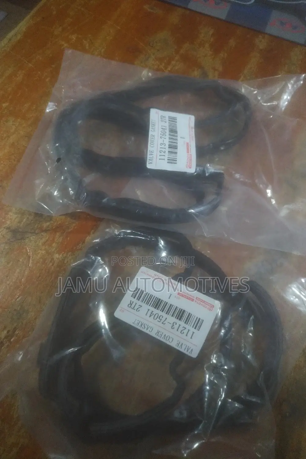 Top Cover Seals for Premio, Wish, Probox Harrier