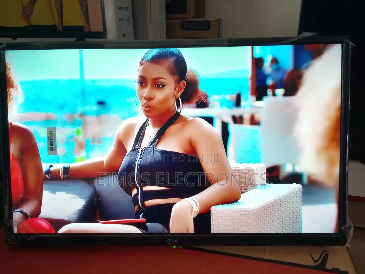 32" Lg Free to Air Flat Screen TV