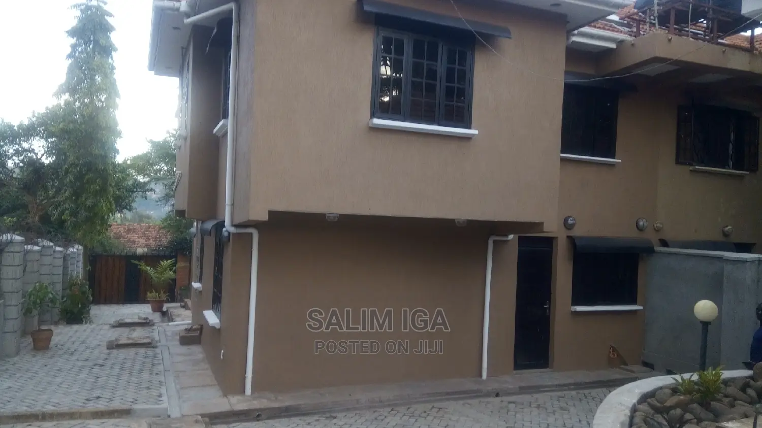 4bdrm Duplex in Kololo Property, Central Division for Rent