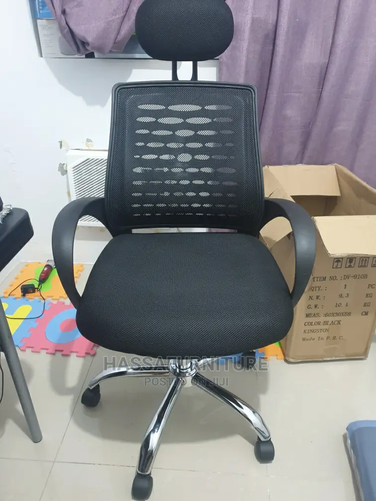 Mesh High Back Office Chair With Headrest