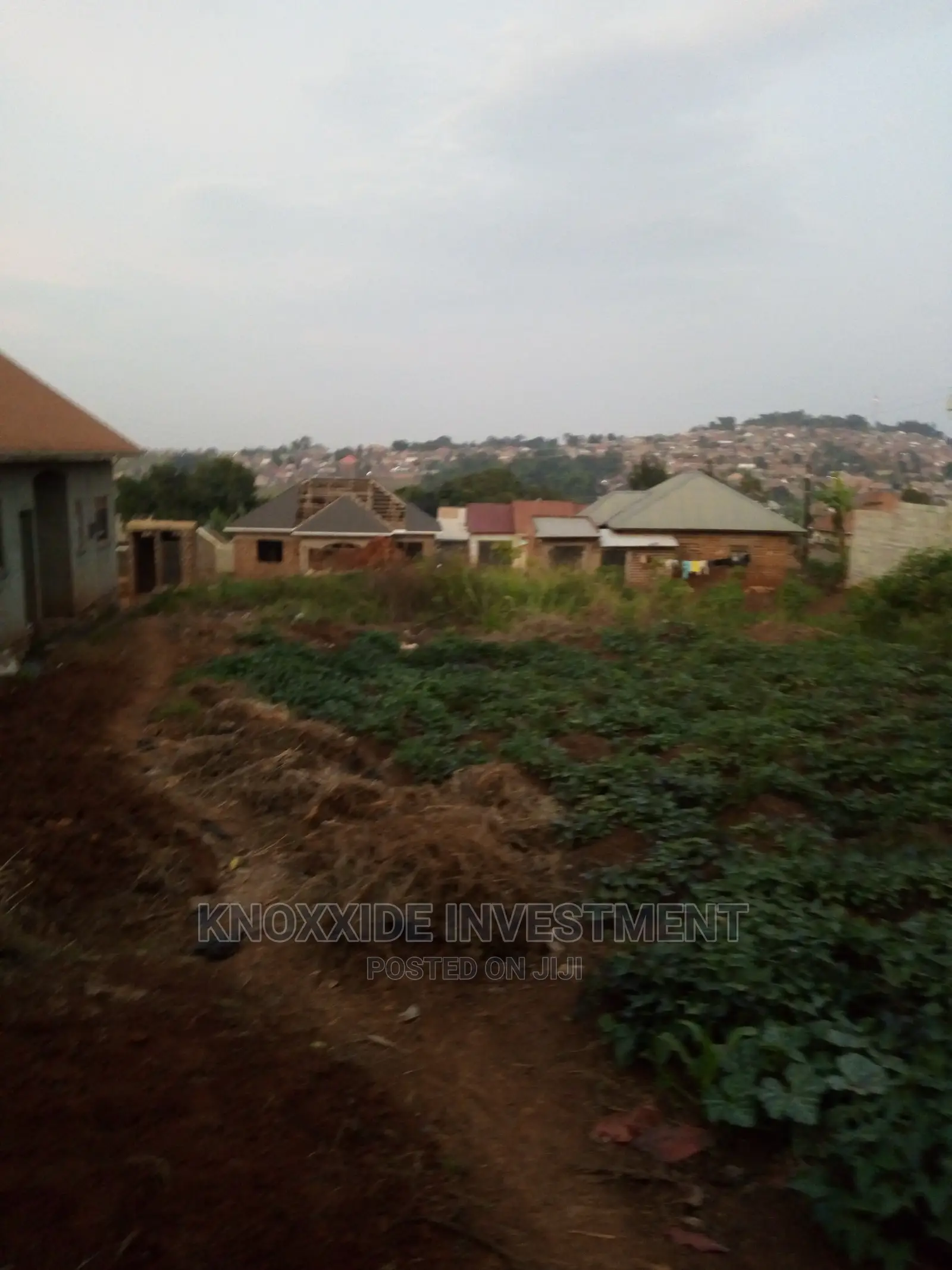 Land Plot for Sale100x50ft at 35m lukwangaSentema roadWith Ready Tittle