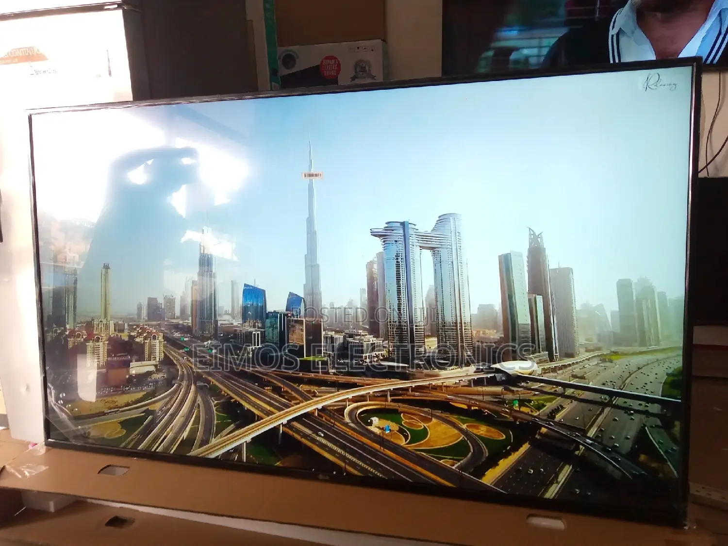 LG Smart TVS 65 Inches