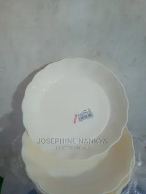 Rice Plate Plastic, Cream