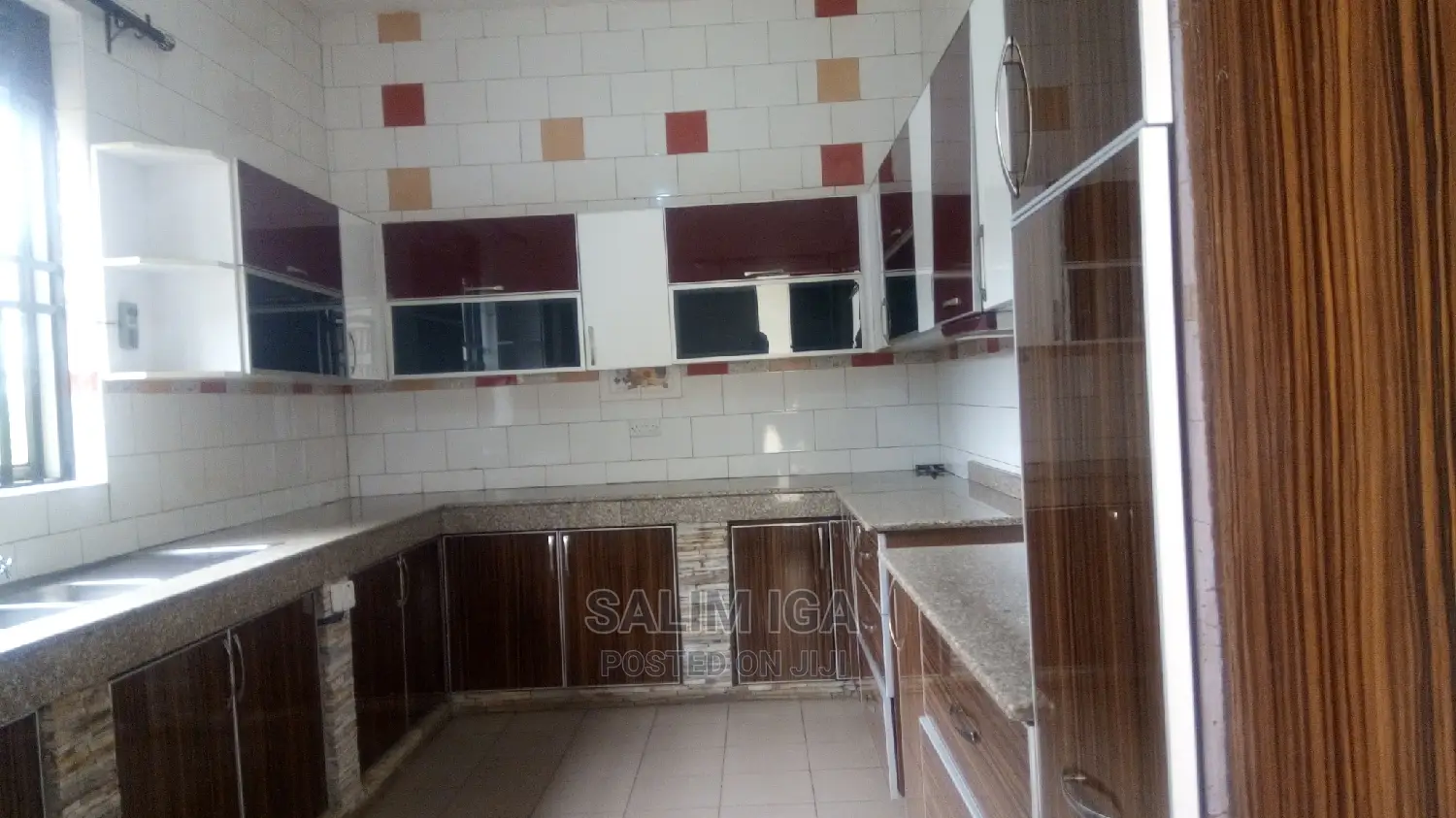 5bdrm Duplex in Kololo Property, Central Division for Rent
