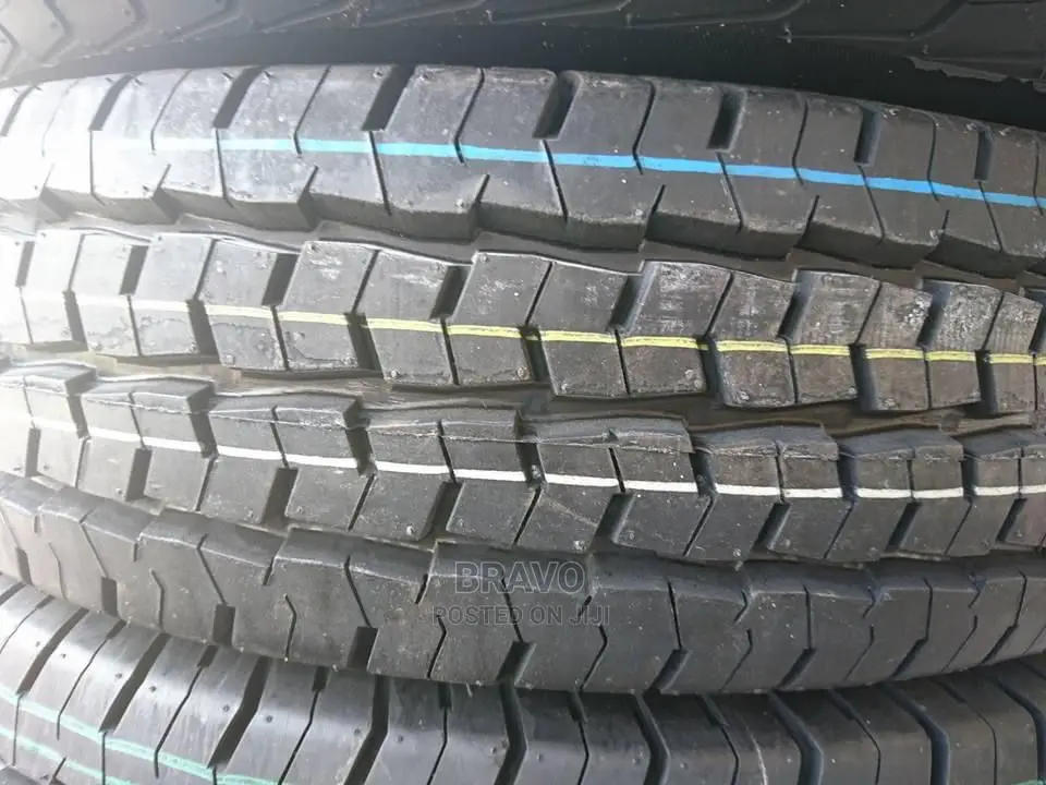 205/65r15 for Noah