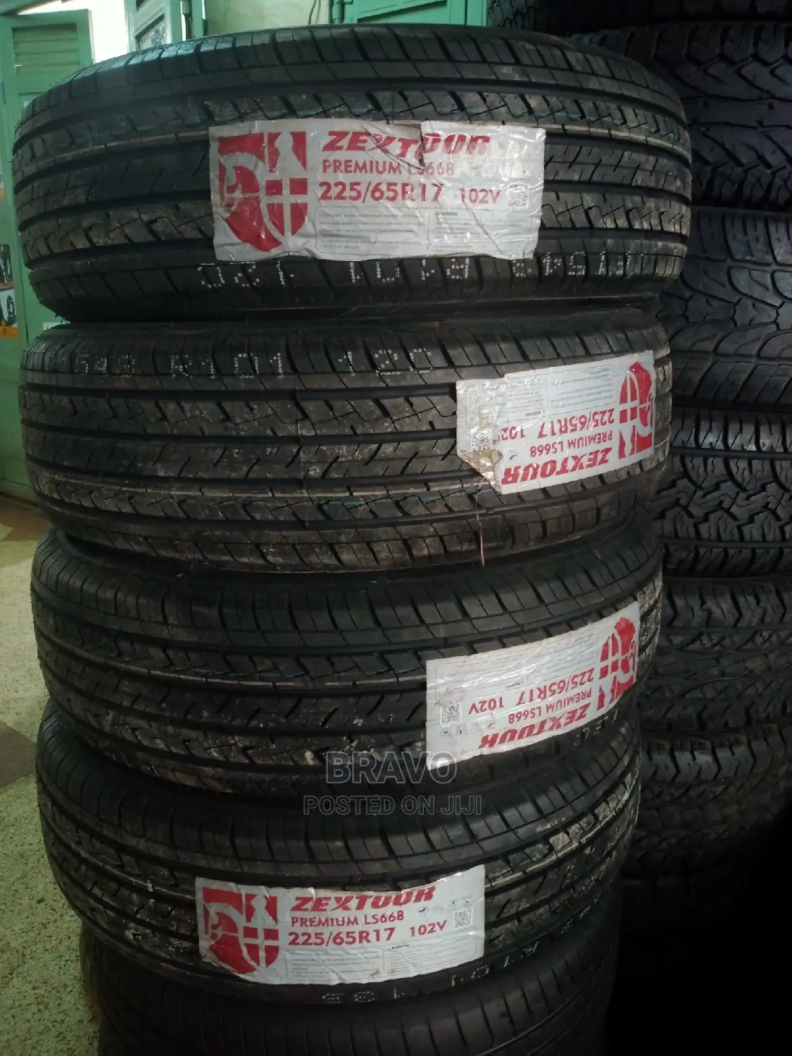 225/65r17 Premium