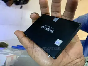 Hard Drive Ssd Type Samsung 1tb or 1000gb Storage