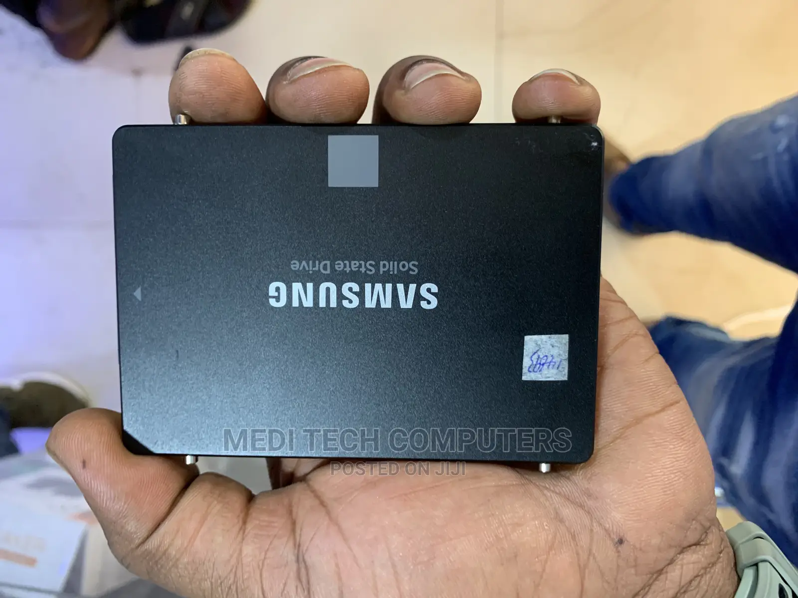 Hard Drive Ssd Type Samsung 1tb or 1000gb Storage