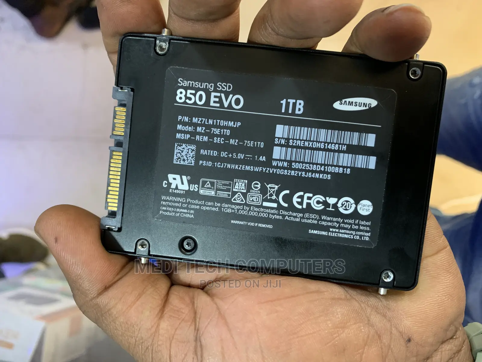 Hard Drive Ssd Type Samsung 1tb or 1000gb Storage