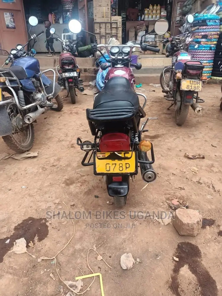 Yamaha V Max 2017 Red