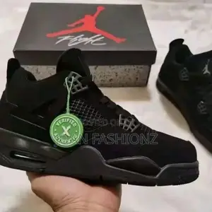 Designer Unisex Sneakers 'Black