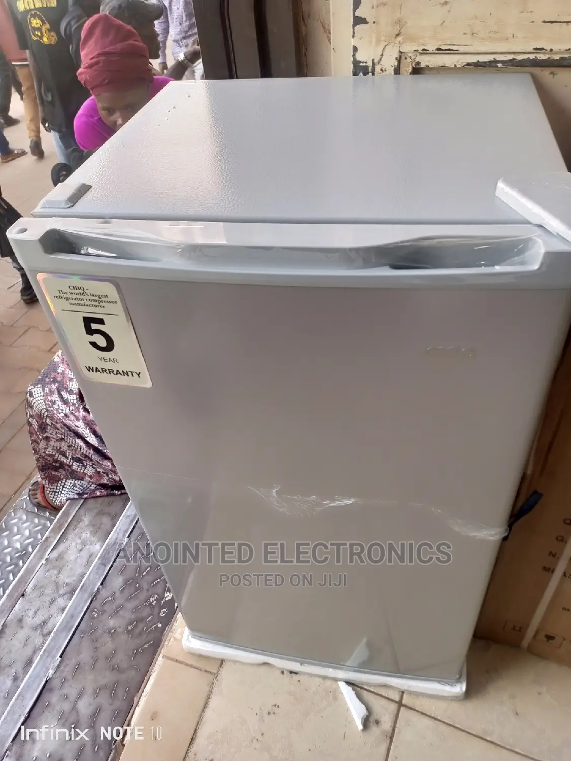 Refrigerator 120L Chiq
