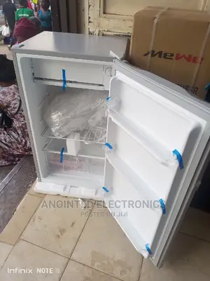 Chiq Refrigerator 120L