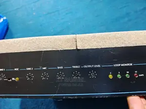 Lic Audio XL-500R 500W PRO AMP With Microphone Inputs