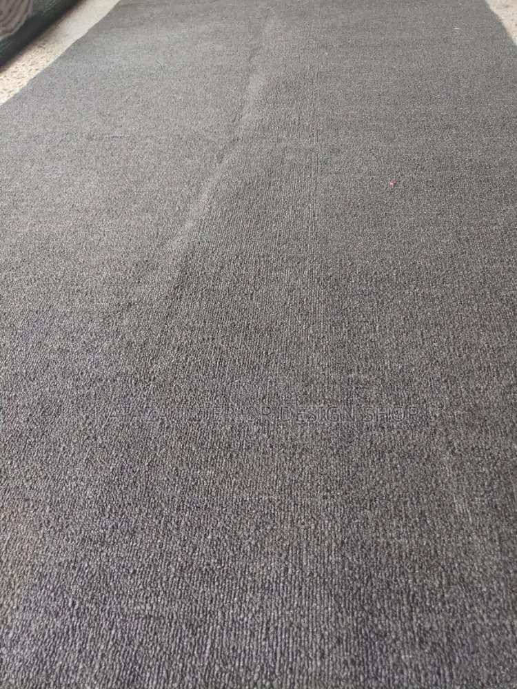 Wall to Wall Woolen Carpets/Woolen Carpets