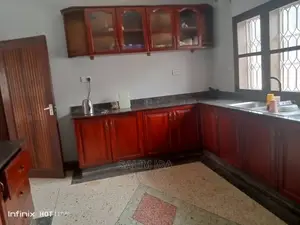 3bdrm Bungalow in Kololo Property, Central Division for Rent