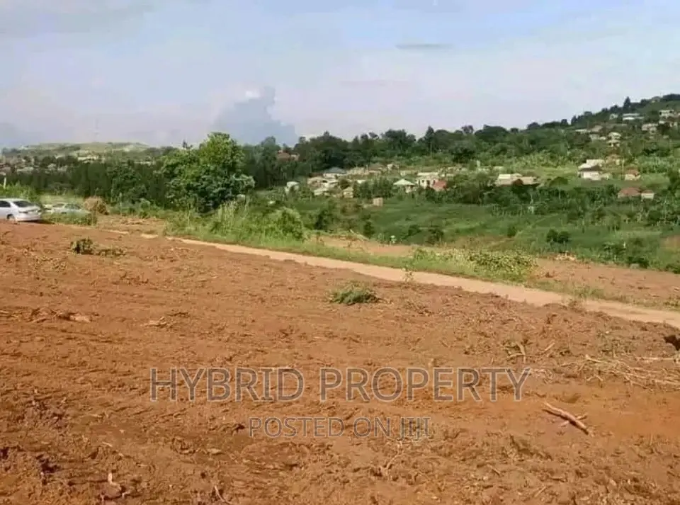 Prime Plots For Sale At Bugwanya~[Half-london]~Hoima Road II