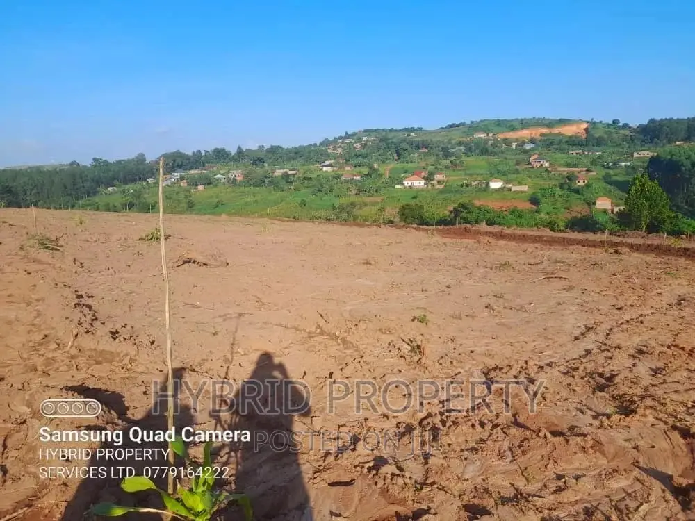 Prime Plots For Sale At Bugwanya~[Half-london]~Hoima Road II