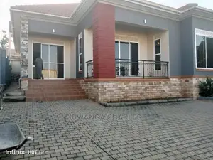 3bdrm Bungalow in Fs Properties Ltd, Central Division for Rent