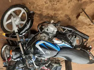 TVS HLX Plus ES 2020 Black