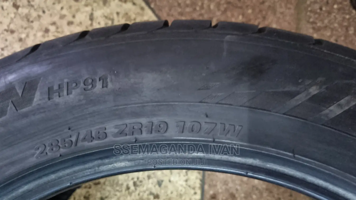 285/45r19 Kumho 2nd Hand