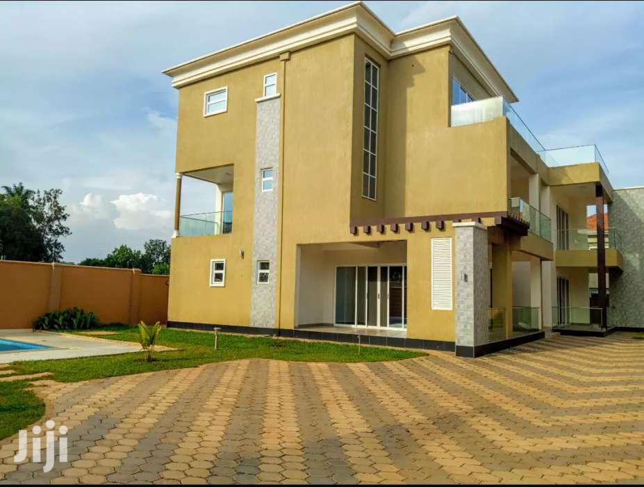 Munyonyyo Stunning Lake View House On Market