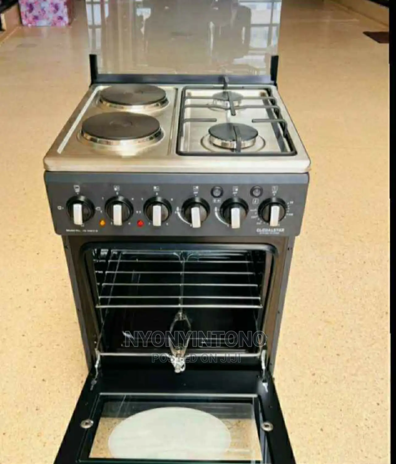 2 +2 Globalstar Cooker Oven With Rotisserie and 3 Years