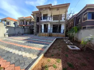 Furnished 6bdrm Duplex in Kiwatule, Central Division for Sale