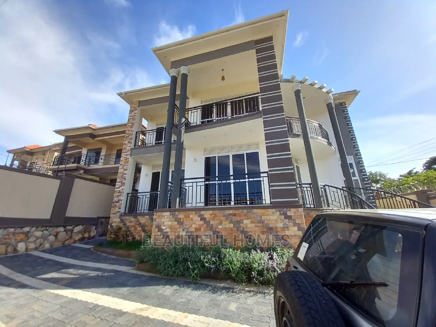 Furnished 6bdrm House in Kiwatule, Central Division for Sale