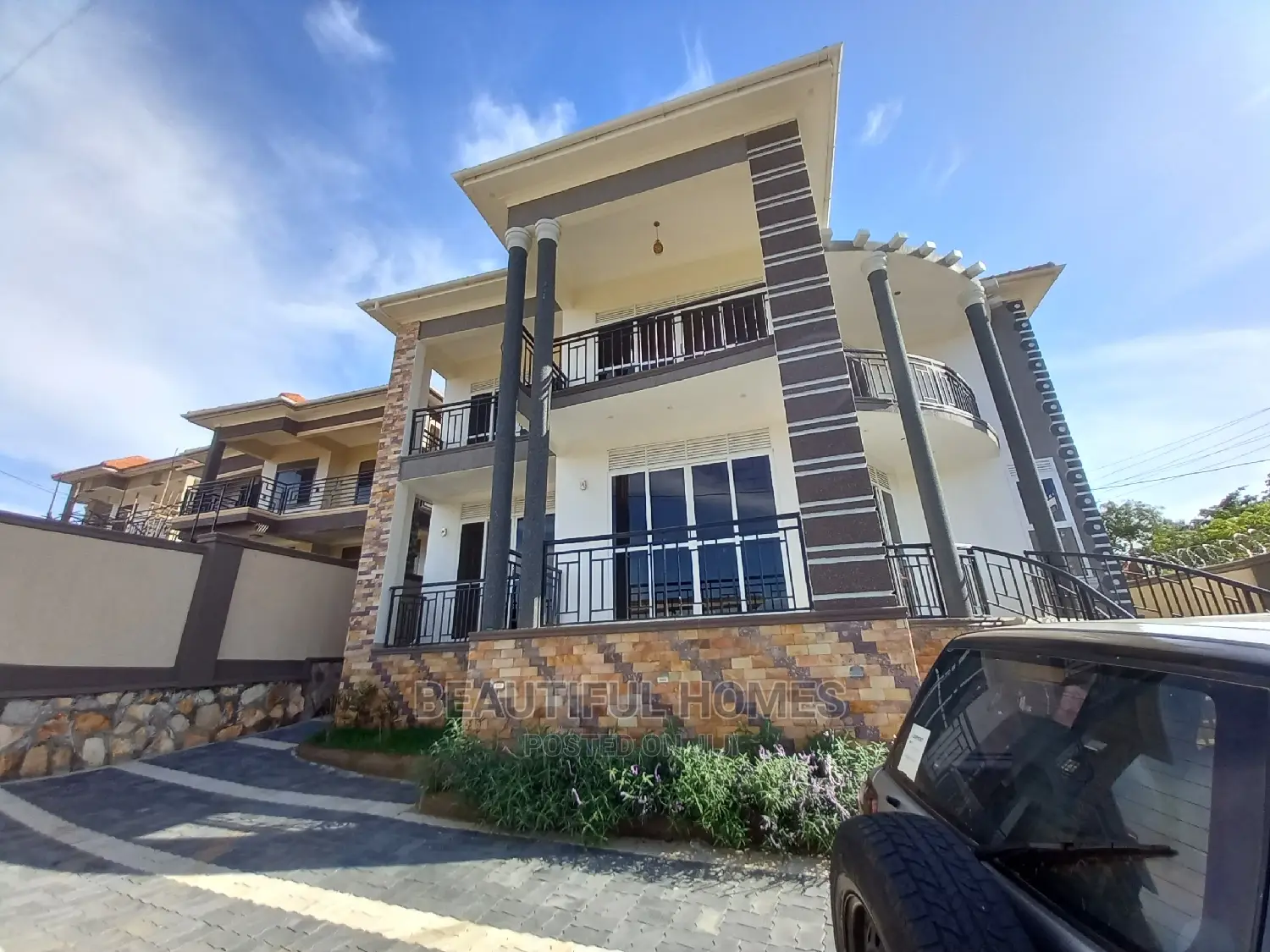 Furnished 6bdrm House in Kiwatule Rich Estate, Central Division