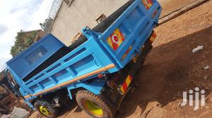 Isuzu Tipper 1995 Blue