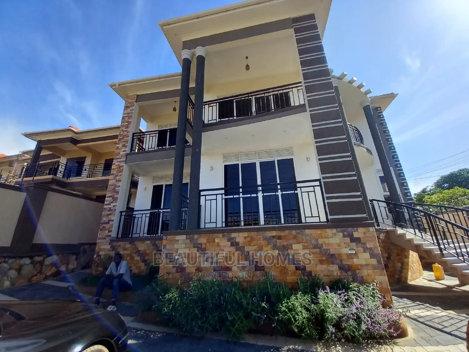 Furnished 6bdrm House in Kiwatule Rich Estate, Central Division
