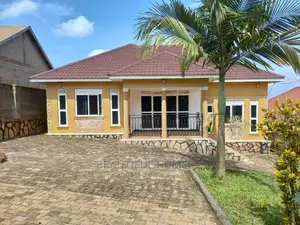 Furnished 3bdrm House in Kira for Sale