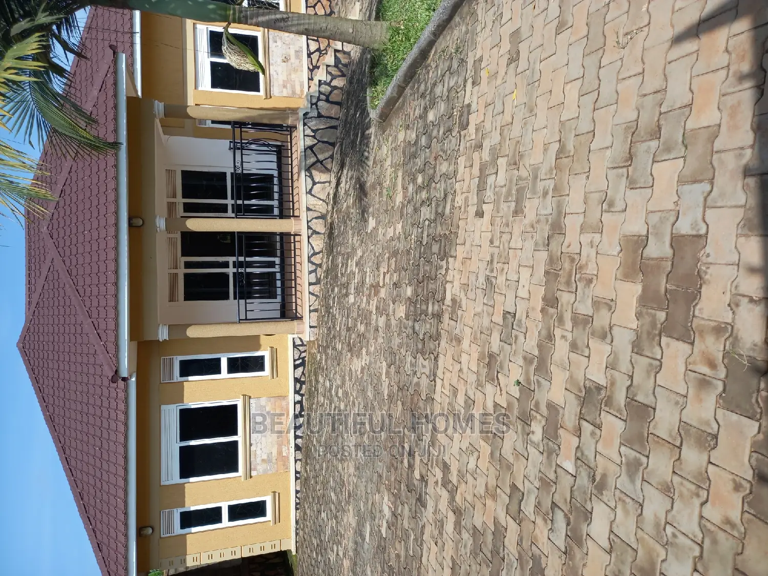 Furnished 3bdrm Bungalow in Kira Classy Estate for Sale